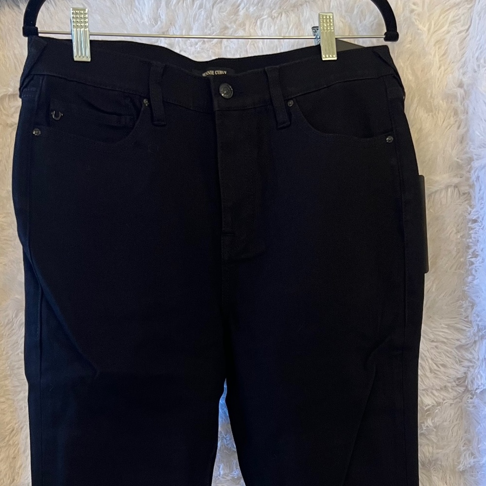 True Religion Beautiful Back High Waisted Women Jeans (NEW)
